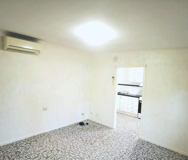 Stylish & Low-Maintenance Studio Living in the Heart of Newmarket - Photo 4