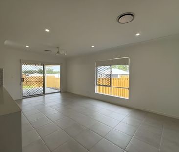 2 Halcyon Street, Morayfield - Photo 1