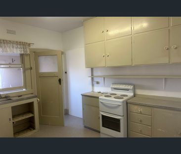 1/162 William Street, Devonport, Tas 7310 - Photo 3