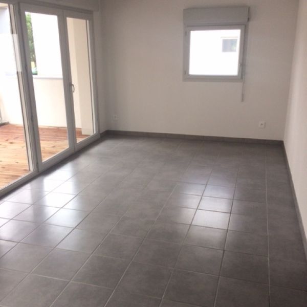 Location Appartement 3 pièces 62m² BEGLES 33130 - Photo 1