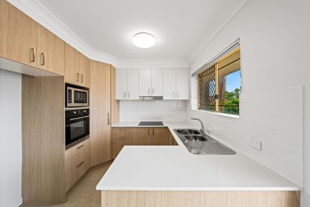 2/23 Amelia Street, 4151, Coorparoo Qld - Photo 5