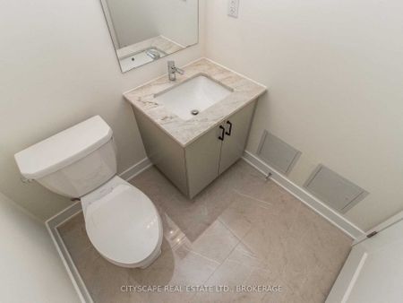 For Lease - 50 William Duncan Road, Toronto, Ontario - Photo 5