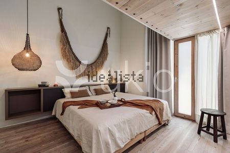 Alquiler de dúplex en Calle de Nil Fabra - Photo 2