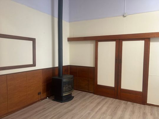 Three bedroom house - Photo 1