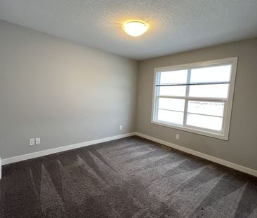 128 Seton Passage Southeast, Calgary - Photo 5