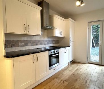 4 bedroom house to rent - Photo 2