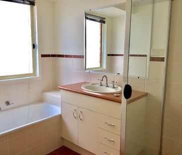 Beauty by the Beach - Photo 4