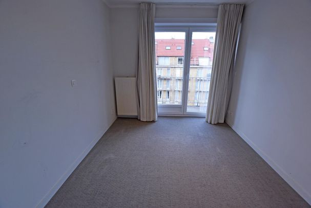 Ongemeubeld appartement met 2 slaapkamers op de Lippenslaan - Foto 1