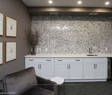 For Lease - 1200 COMMISSIONERS Road Unit# 111, London South, Ontario - Photo 1