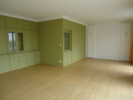 Location Appartement 4 pièces 113m² NEVERS 58000 - Photo 5