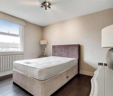 3 bedroom apartment to rent - Photo 3