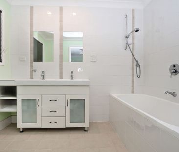 Family Home In Prime Location - Photo 6