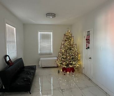 For Lease - 907 Barton Street Unit# 1, Hamilton, Ontario - Photo 1