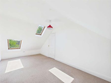 Heath End Road, Flackwell Heath, Buckinghamshire, HP10 - Photo 4
