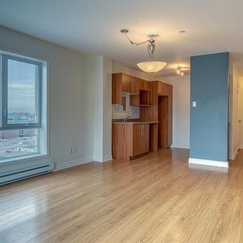 Appartement à louer - Laval (Laval-des-Rapides) - Photo 1