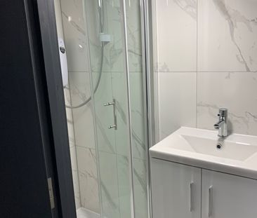 Room in a Shared House, Elsiemaud Road, SE4 - Photo 3