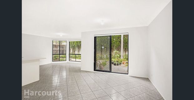Beautifully Presented Family Home - Photo 1