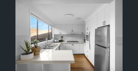 2/28 Robertson Street, Coniston, NSW 2500 - Photo 4