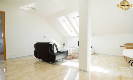 METROPOLITAN │Priestranný a svetlý 4 izbový byt na prenájom s parkovan - Photo 2