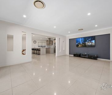 Stylish Family Living In A Beautiful Home - Photo 1