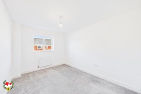 Rudloe Drive, Kingsway, Gloucester - Photo 2