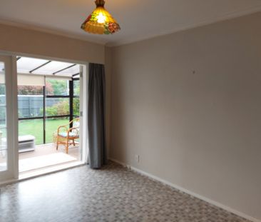 1 Craig Grove, Elderslea - Photo 2