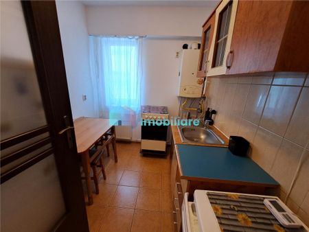 Garsoniera mobilata si utilata zona Zamca - Photo 5