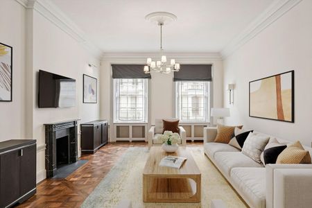 A beautiful three bedroom apartment to rent in the heart of Belgravia, SW1. - Photo 4