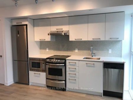 87 Peter Street #1016 - Photo 3