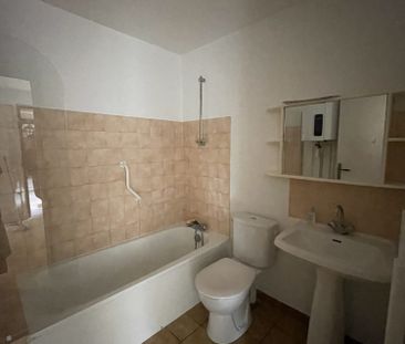 Appartement T3 avec jardin et terrasse - Photo 4