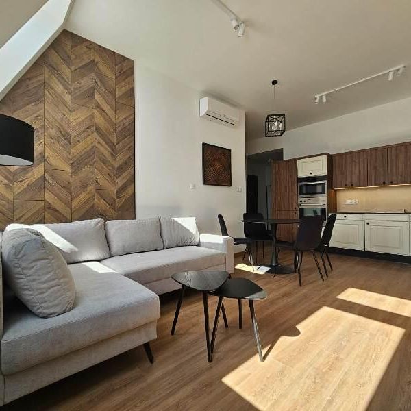 Mieszkanie na wynajem - Photo 1