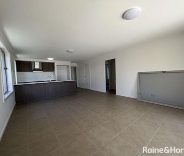 4 Bedroom Home in Munno Para West! - Photo 1