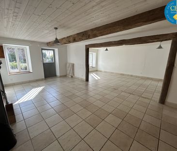 Location Maison 4 pièces 148m² GUER 56380 - Photo 1