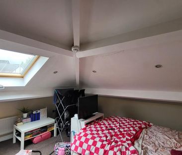 12 bedroom detached house to rent - Photo 4