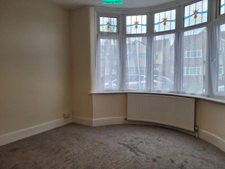 3 bedroom terraced house to rent - Photo 2