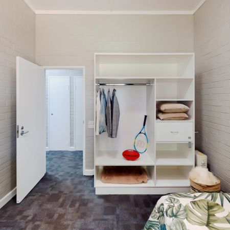 8 Bedroom Apartment south-Single Bed - Photo 3