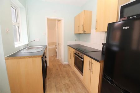 2 Bedroom Flat - Photo 5