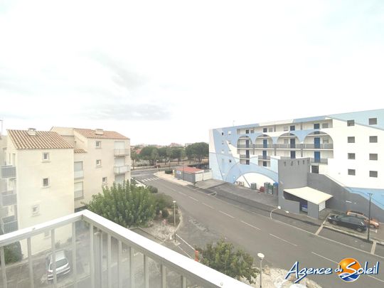 Location Appartement 2 pièces 37m² LE BARCARES 66420 - Photo 1