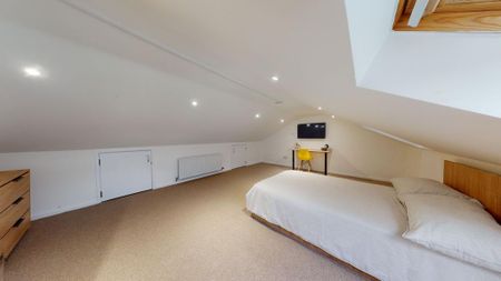 4 bedroom flat to rent - Photo 4