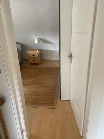 Miete inkl. Nebenkosten: 2.500 € pro Monat, plus Strom, inkl. Heizung - Photo 5