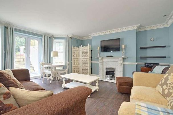 Kidbrooke Park Road, Blackheath, London, SE3 - Photo 1