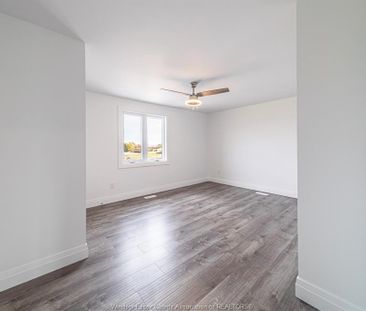 For Lease - 9240 BRODERICK Road, LaSalle, Ontario - Photo 2