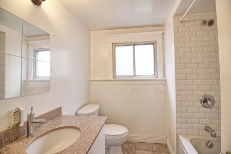 For Lease - 2001 Yonge Street Unit# 2nd Fl, Toronto, Ontario - Photo 5