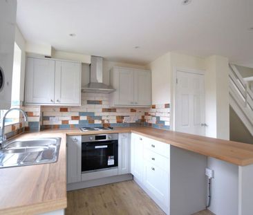 St. Annes Close, Oakham, LE15 - Photo 4