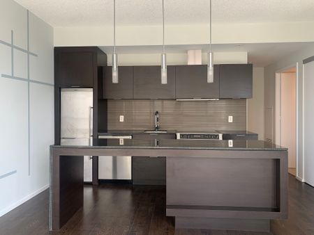 For Lease - 8 Charlotte Street Unit# 1208, Toronto, Ontario - Photo 5