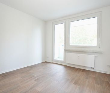 Erstbezug nach Sanierung - 4-Raum-Familienwohnung - Photo 4