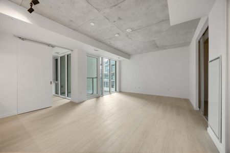 For Lease - 689 The Queensway Street Unit# 331, Toronto, Ontario - Photo 3