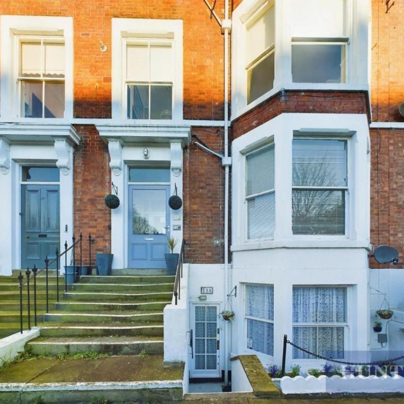 Prince Of Wales Terrace, Scarborough - Photo 1