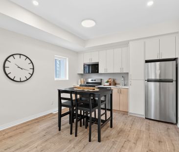 For Lease - 12 SMALLWOOD Drive Unit# B, Toronto, Ontario - Photo 3