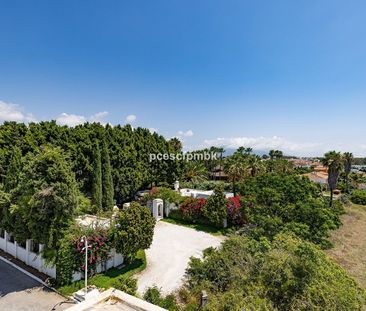 Townhouse in Estepona - Photo 5